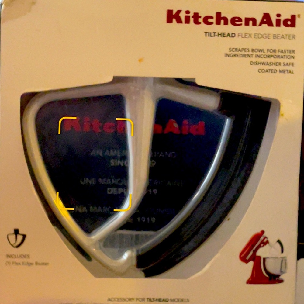 KitchenAid tilt head flex edge beater